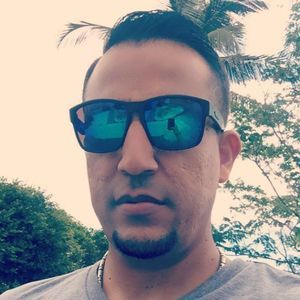 Meet your Posher, Jose